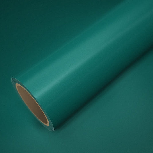 Rollo de vinilo ICR® Verde Aston sobre una lámina del mismo vinilo