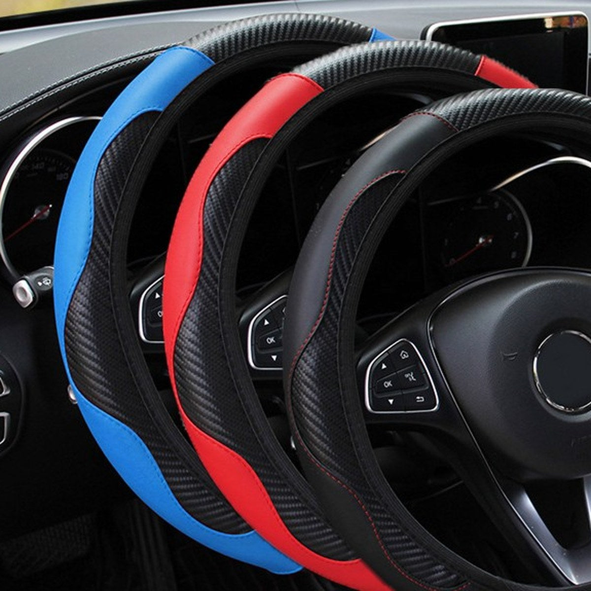 Funda de volante efecto carbono en negro, rojo y azul
